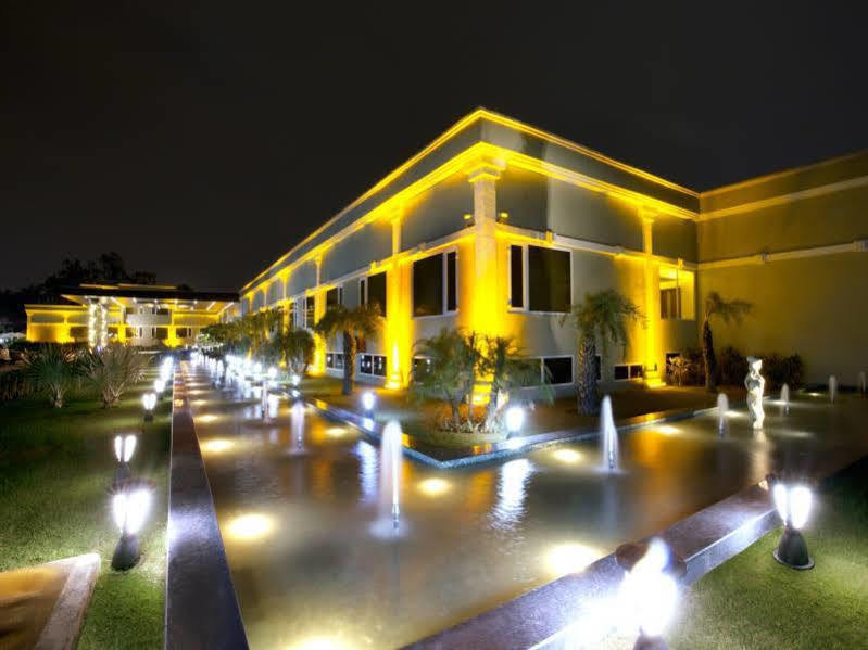 Atrio by Devam Otel Gurgaon Dış mekan fotoğraf