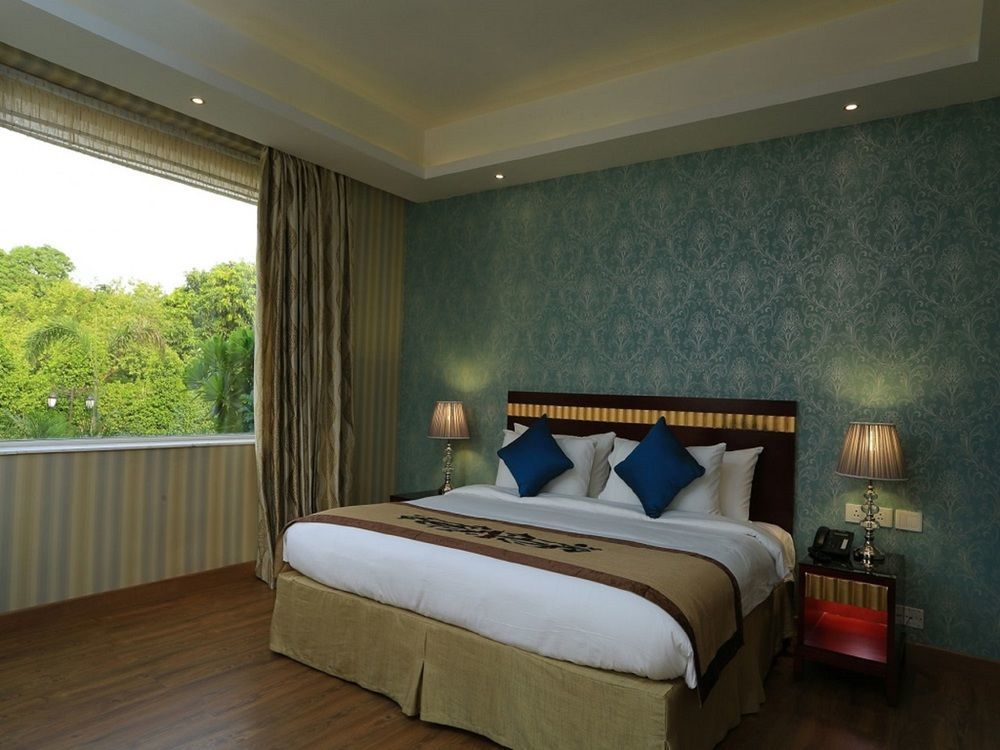 Atrio by Devam Otel Gurgaon Dış mekan fotoğraf