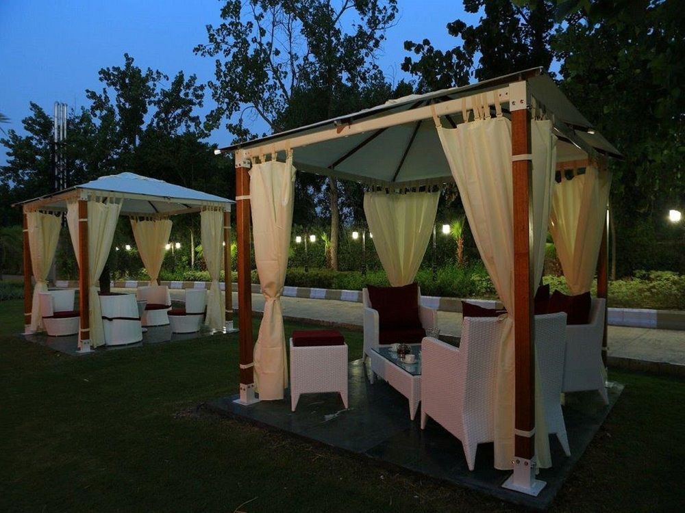 Atrio by Devam Otel Gurgaon Dış mekan fotoğraf