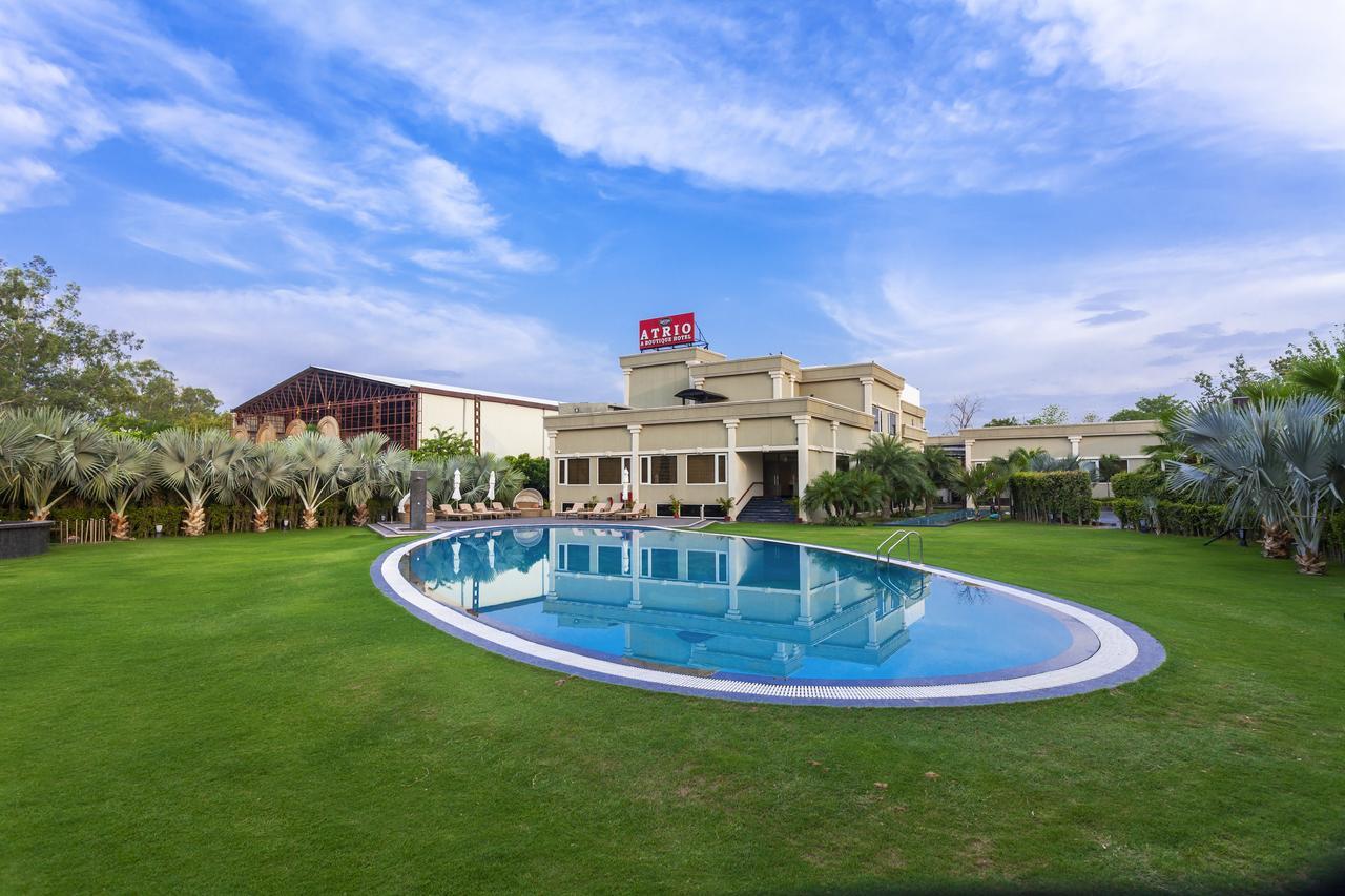 Atrio by Devam Otel Gurgaon Dış mekan fotoğraf